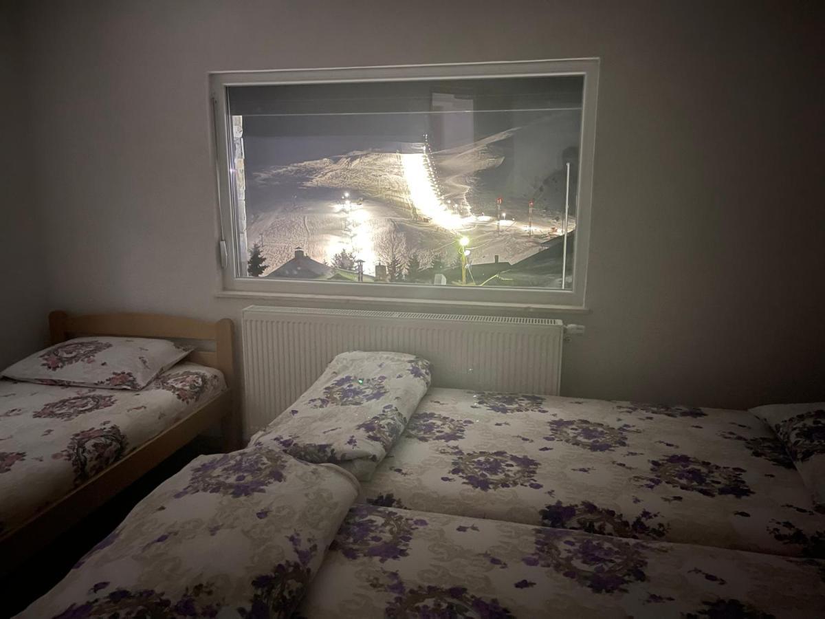 Villa 80 Kodra E Diellit Tetovo Exteriör bild