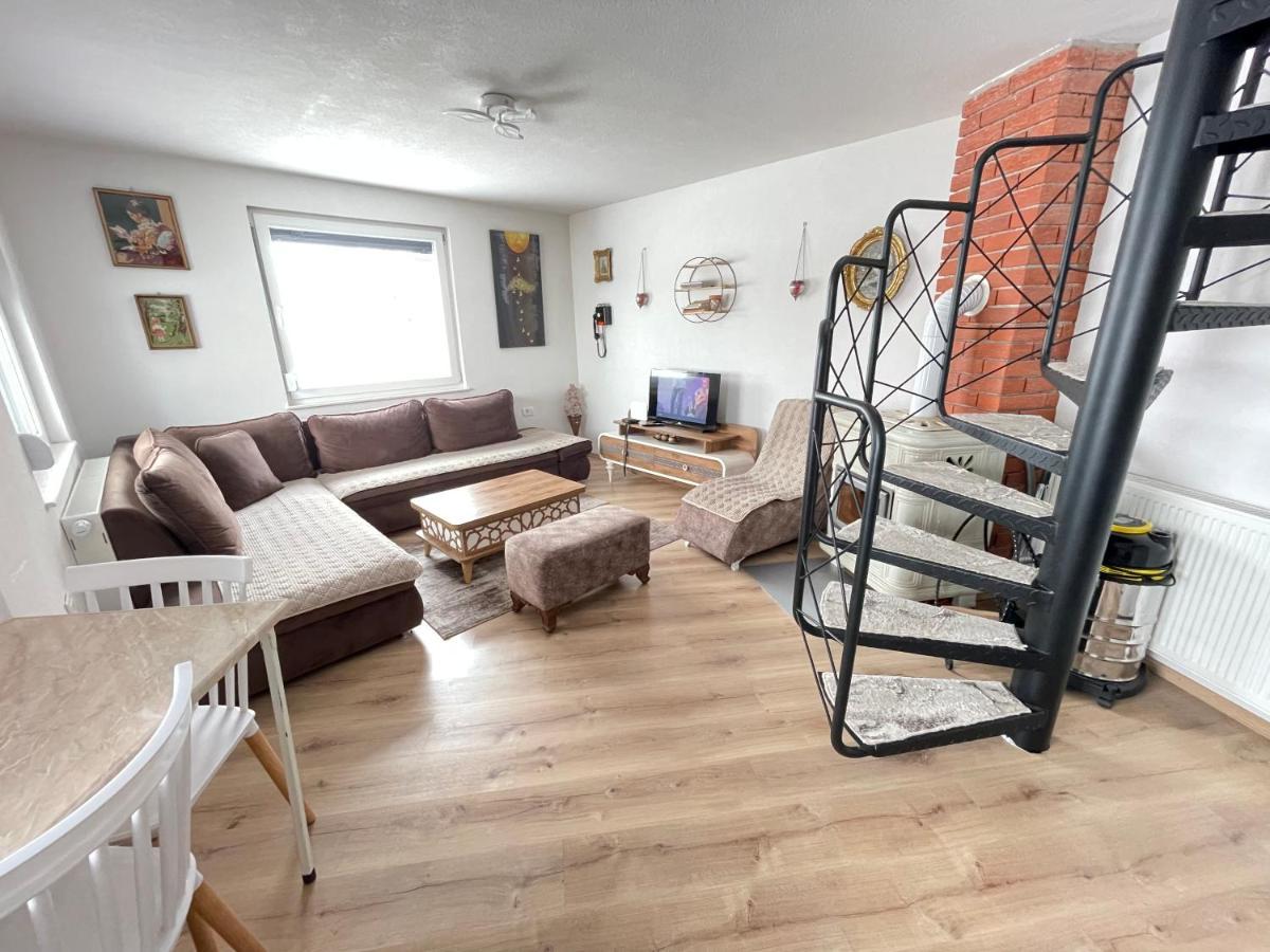 Villa 80 Kodra E Diellit Tetovo Exteriör bild