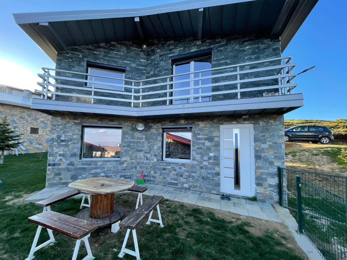 Villa 80 Kodra E Diellit Tetovo Exteriör bild