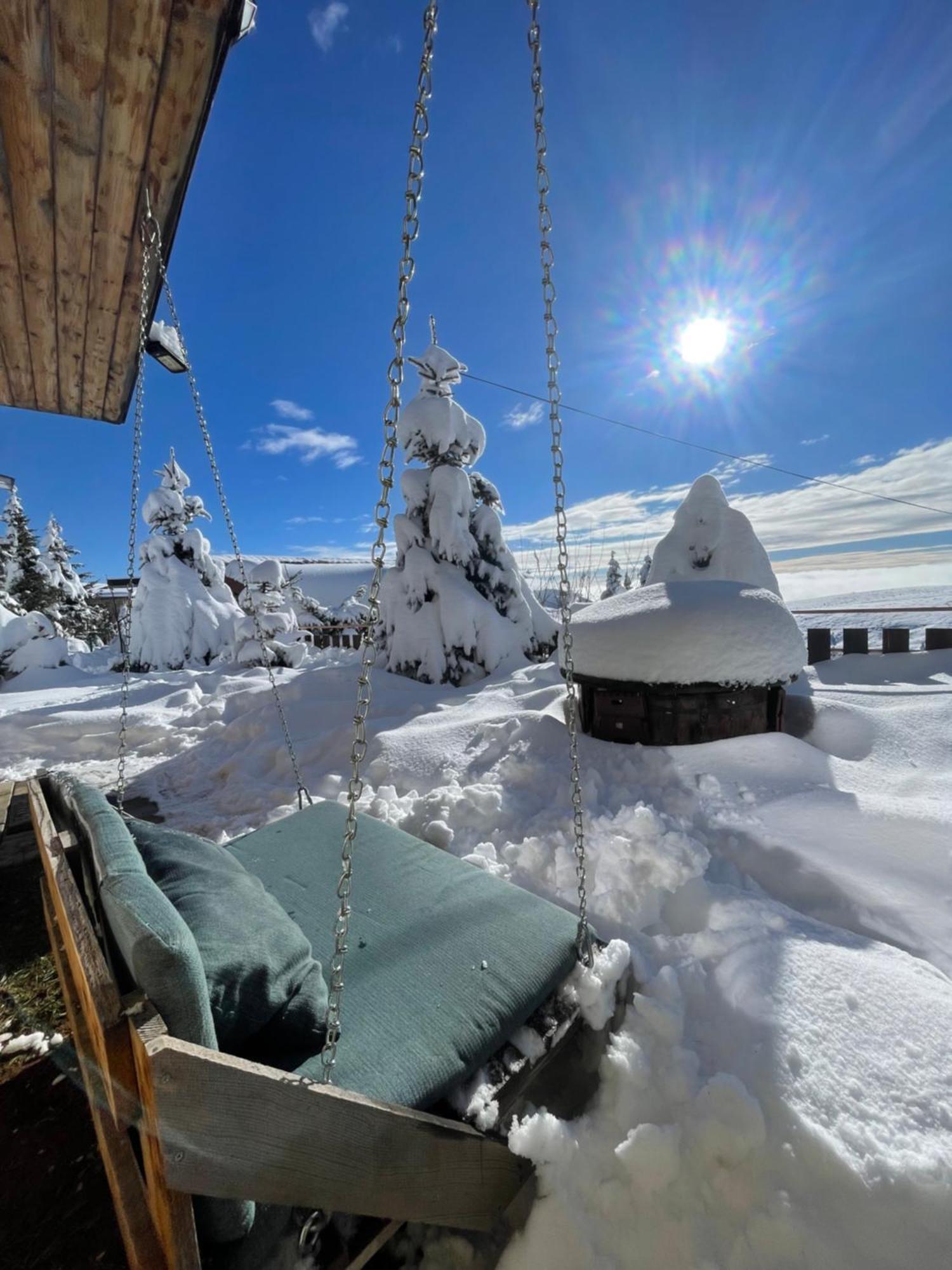 Villa 80 Kodra E Diellit Tetovo Exteriör bild